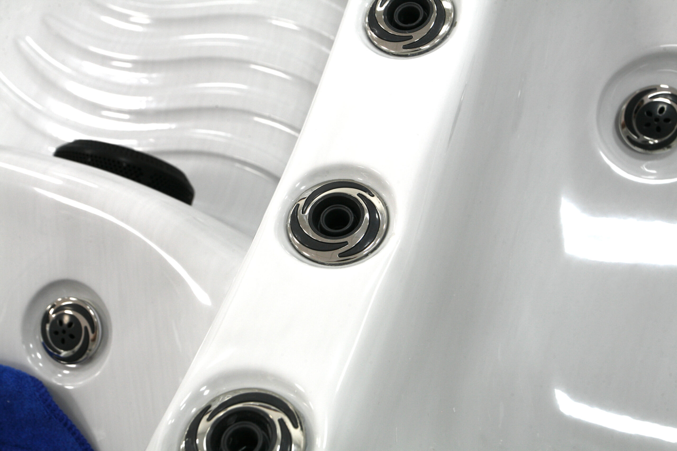Spa Whirlpool Model Arum C für 5 Personen – Bild 11