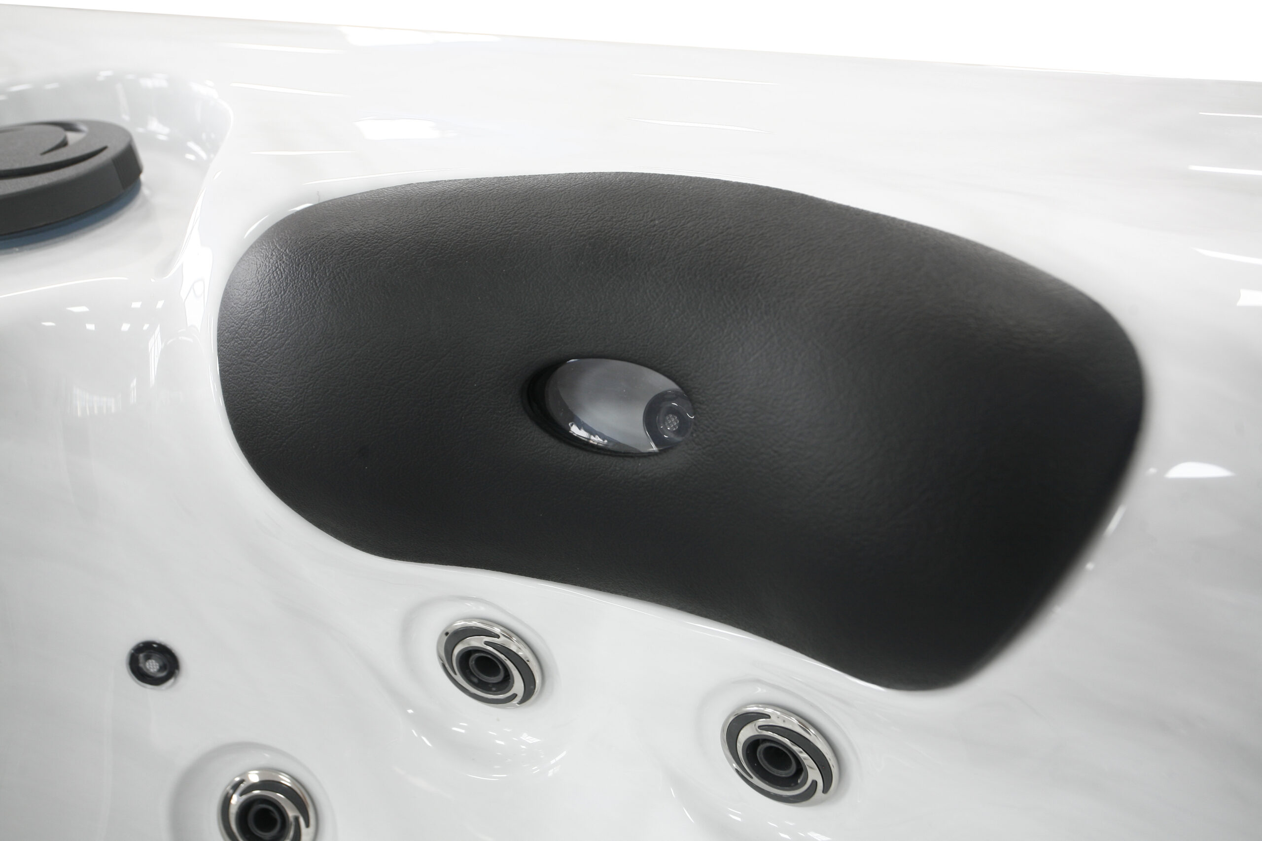 Spa Whirlpool Model Arum C für 5 Personen – Bild 6