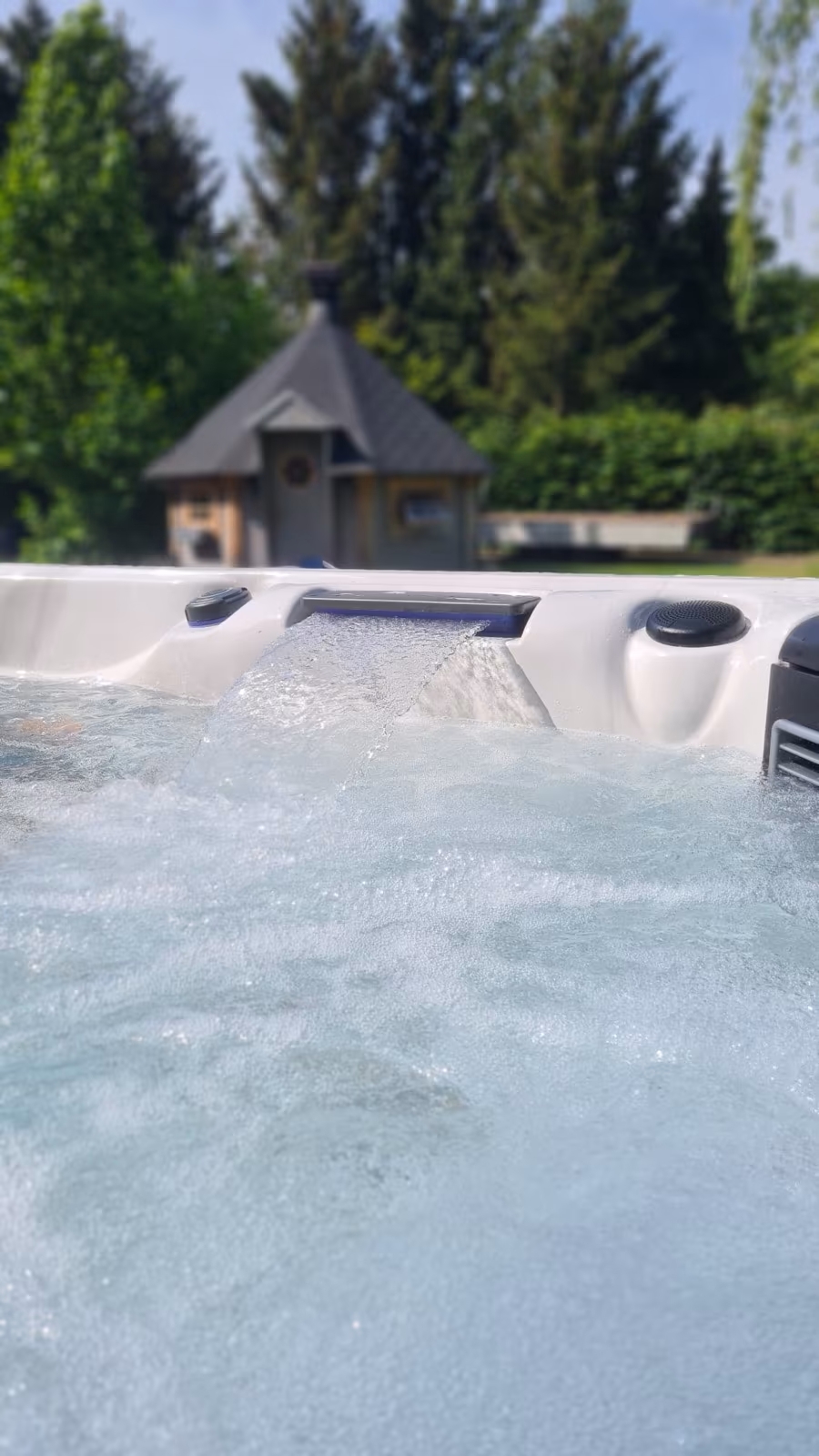Platinum Spas Premium Whirlpool Barcelona – Bild 8